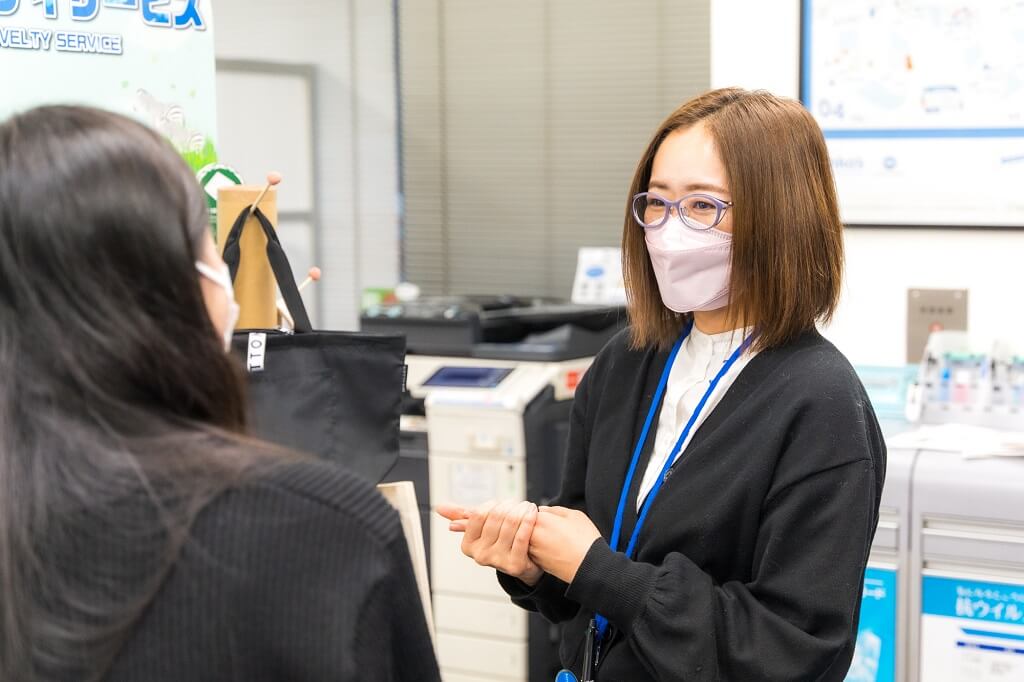 キンコーズ・池下店　平野店長